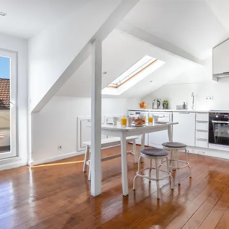 Alcantara Sunny Terrace By Lisbeyond Lisboa